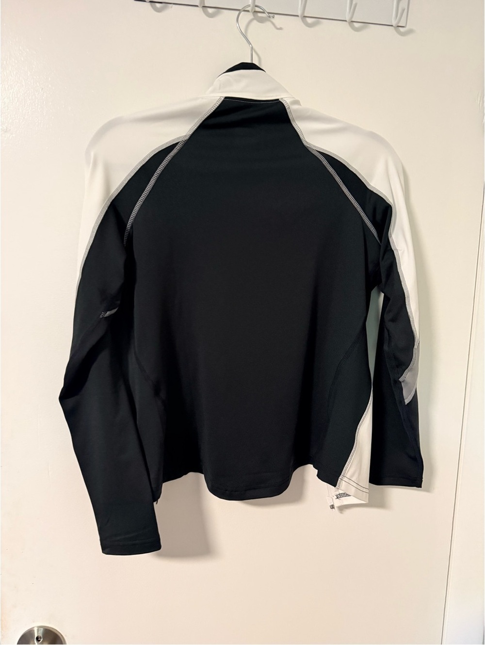 Mizuno White Black & Gray Athletic Full-Zip Bomber Jacket - Picture 2 of 2